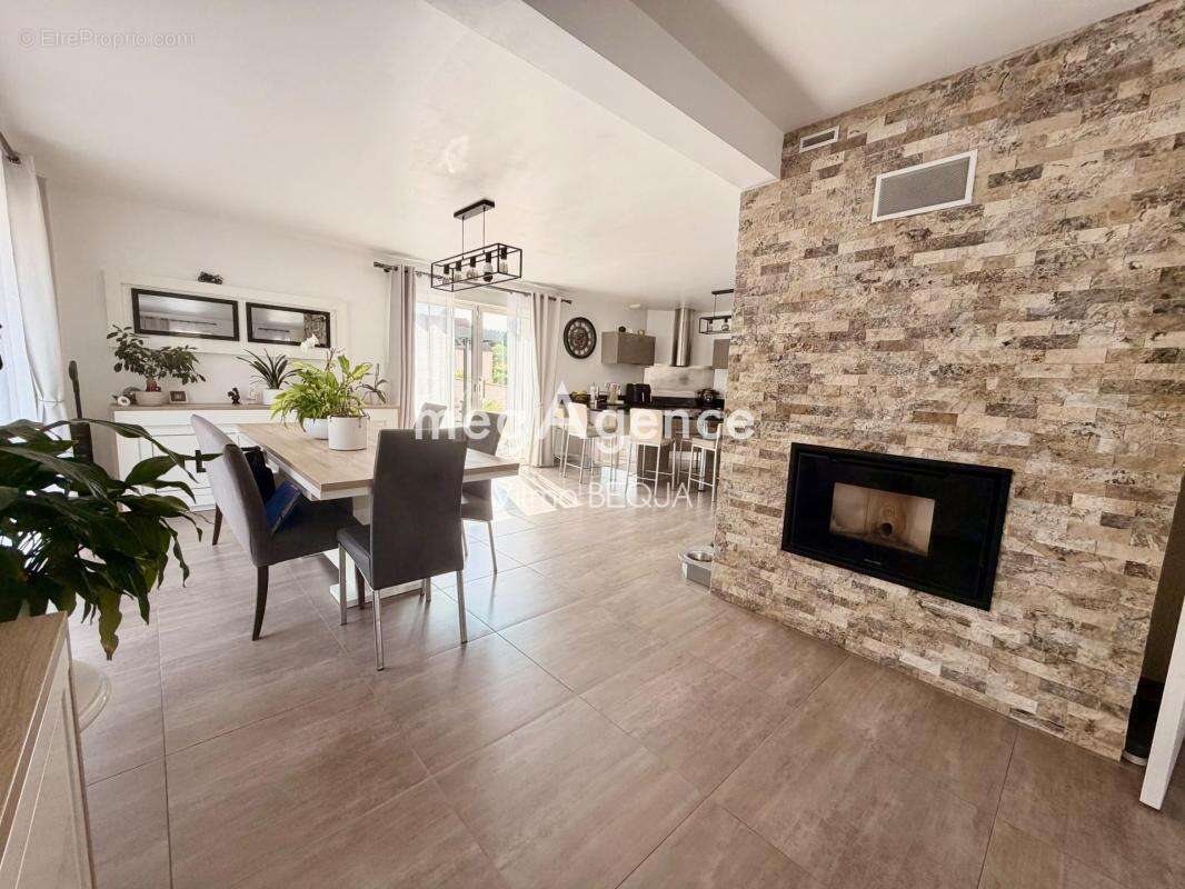 Maison contemporaine d’exception – 185 m² – 5 chambres – Prestations de qualité - photo 6