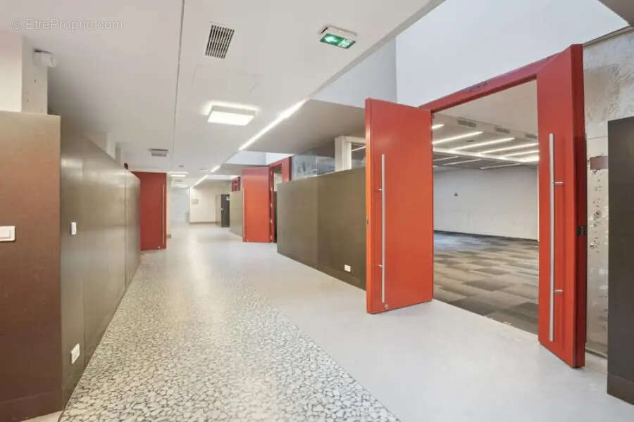 Commerce à PARIS-15E