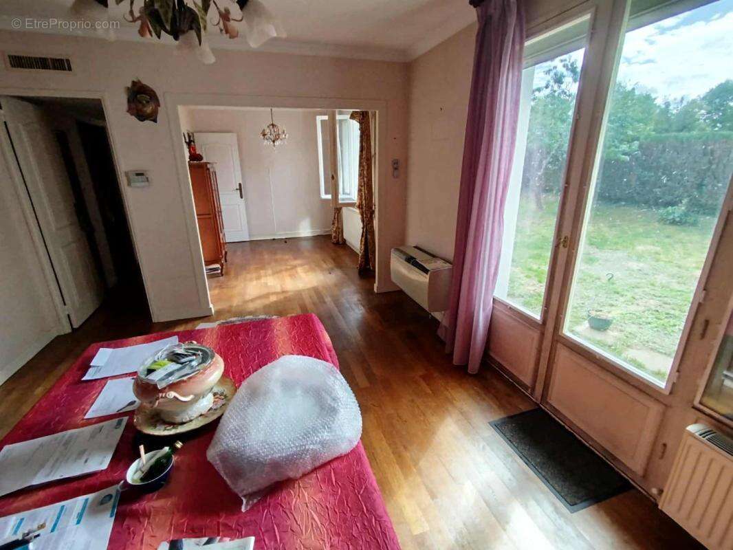 Maison à BOSMIE-L'AIGUILLE