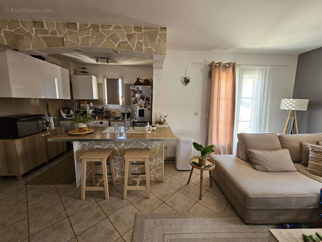 Appartement à VITROLLES