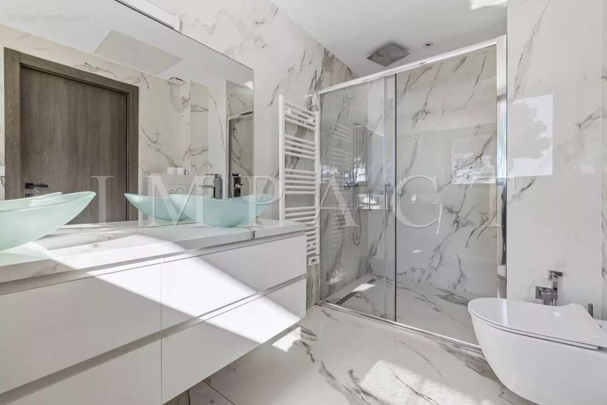 Maison à MOUGINS