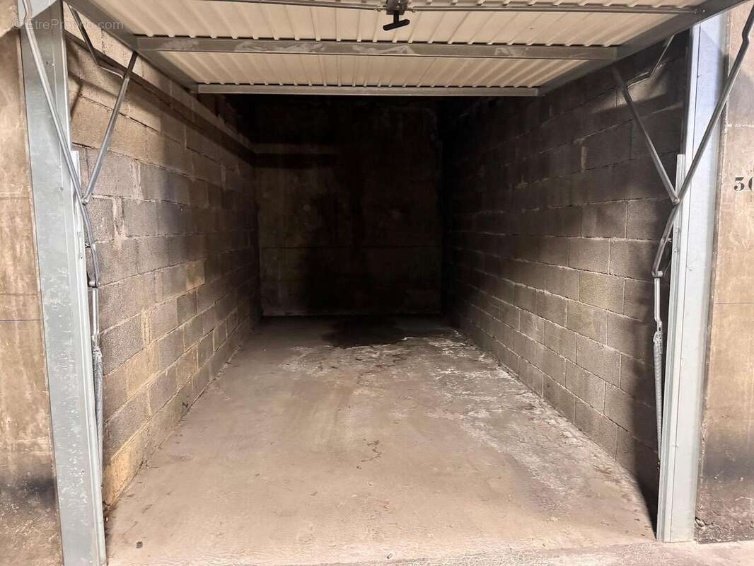   - Appartement à OULLINS