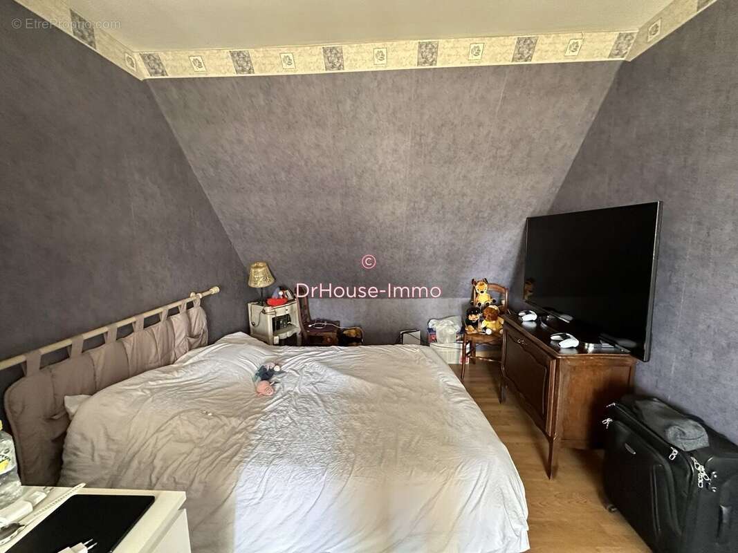 Maison à FLEURY-SUR-ORNE