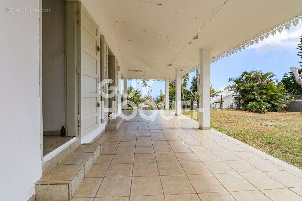 Maison à SAINT-DENIS