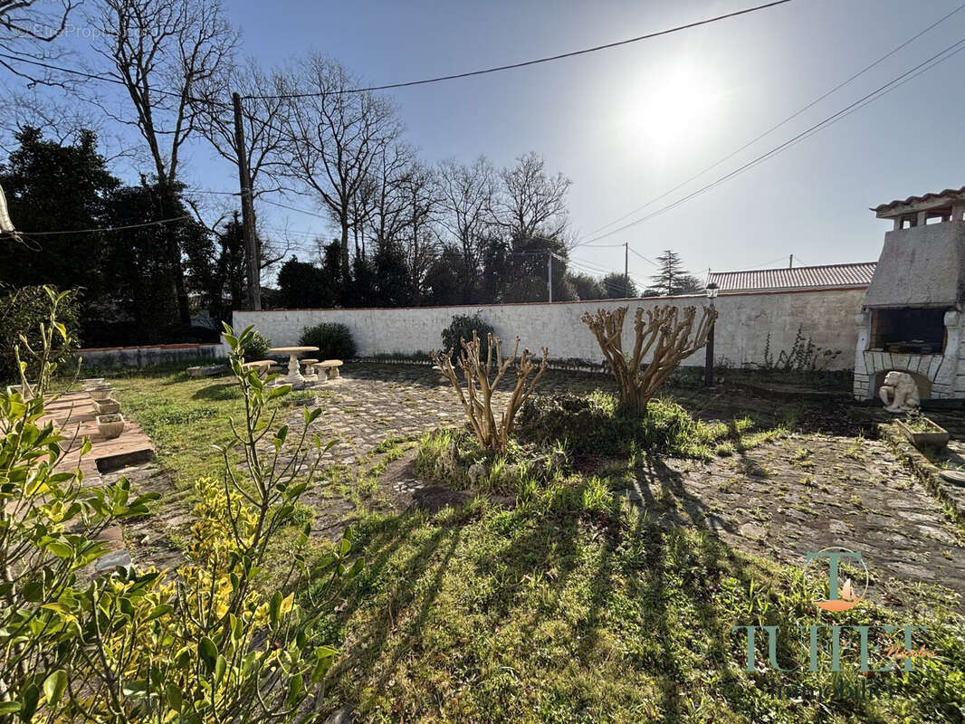 Maison à LA TREMBLADE