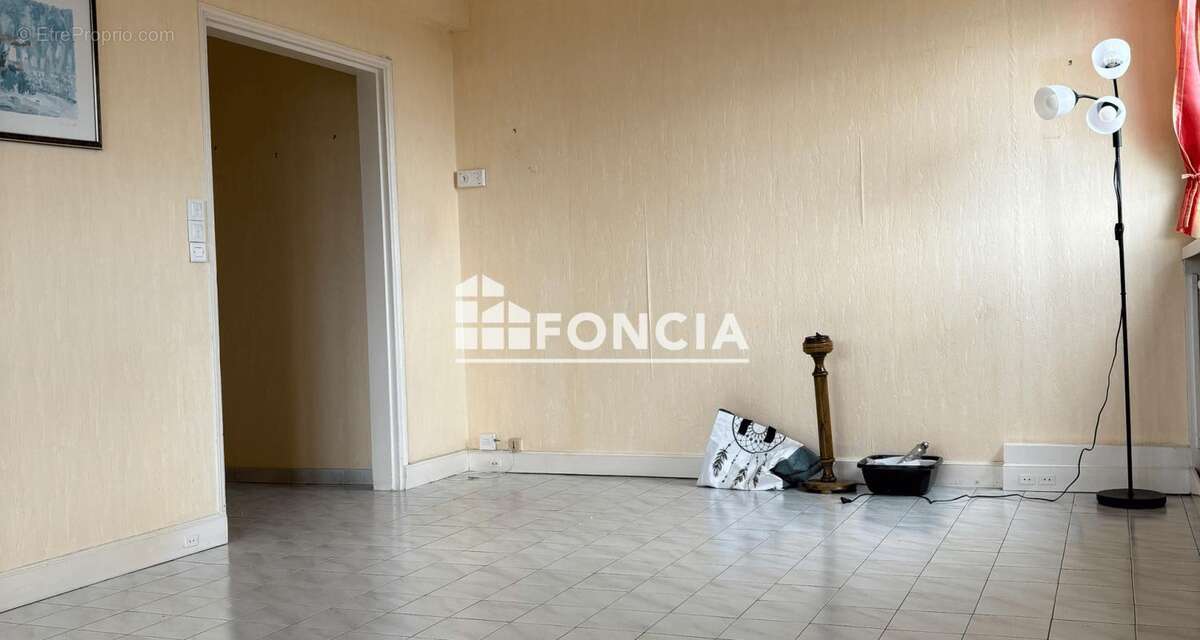 Appartement à PONTOISE