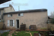 Maison à AUGE-SAINT-MEDARD