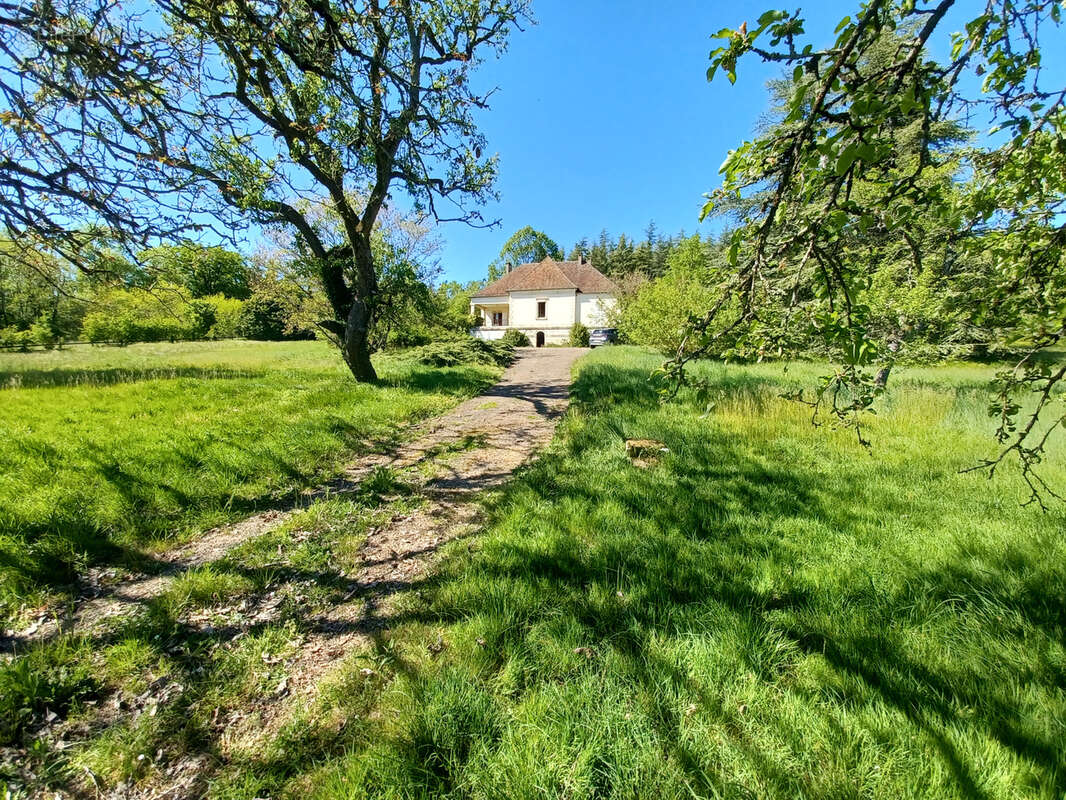 Maison à LA MARCHE