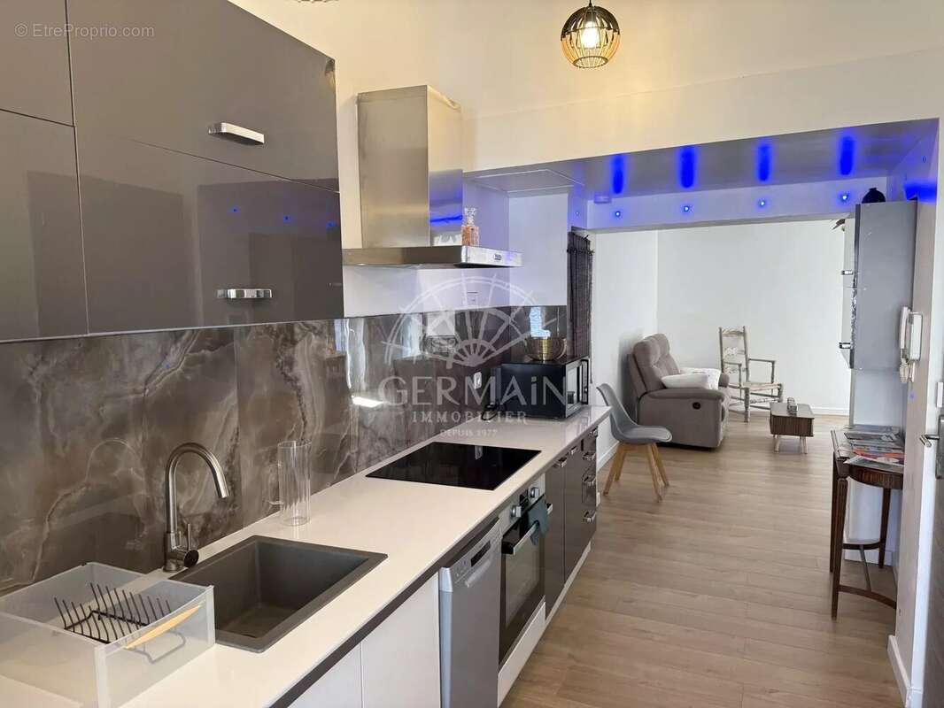Appartement à L'ISLE-SUR-LA-SORGUE