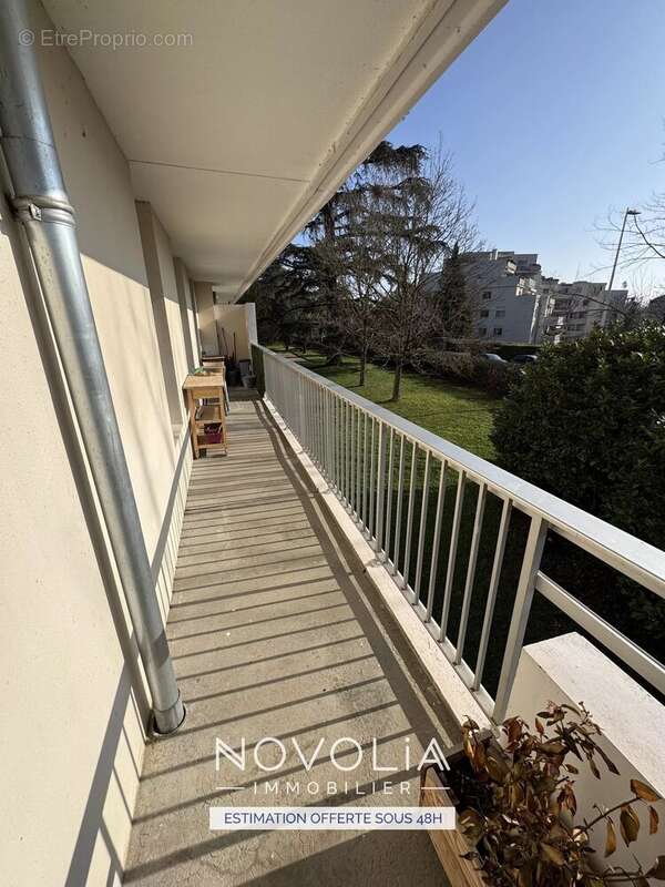 Appartement à LYON-9E