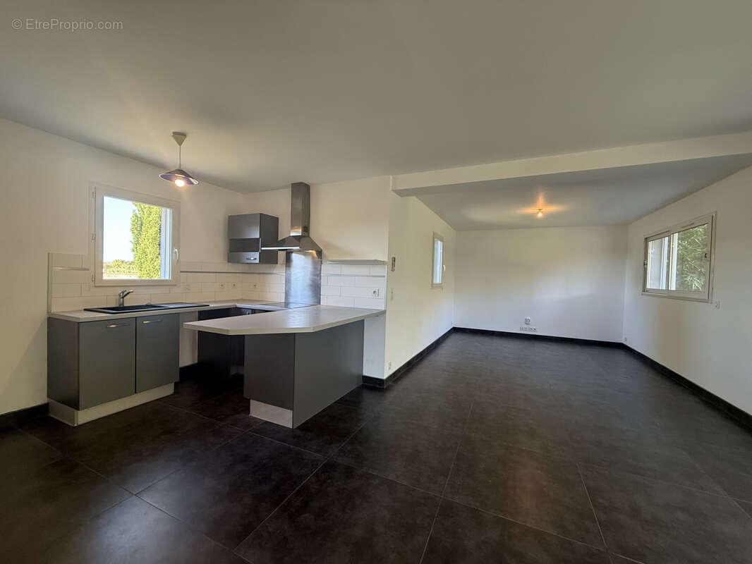 Maison à CAISSARGUES