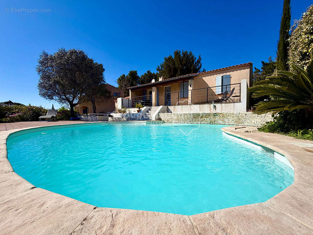 Maison à ENSUES-LA-REDONNE