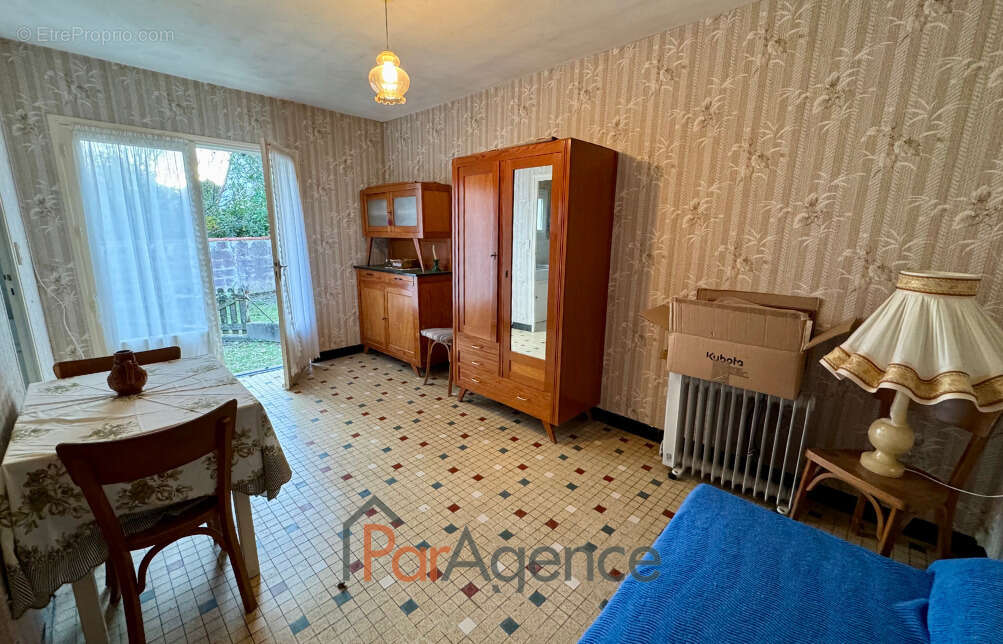 Maison à VAUX-SUR-MER