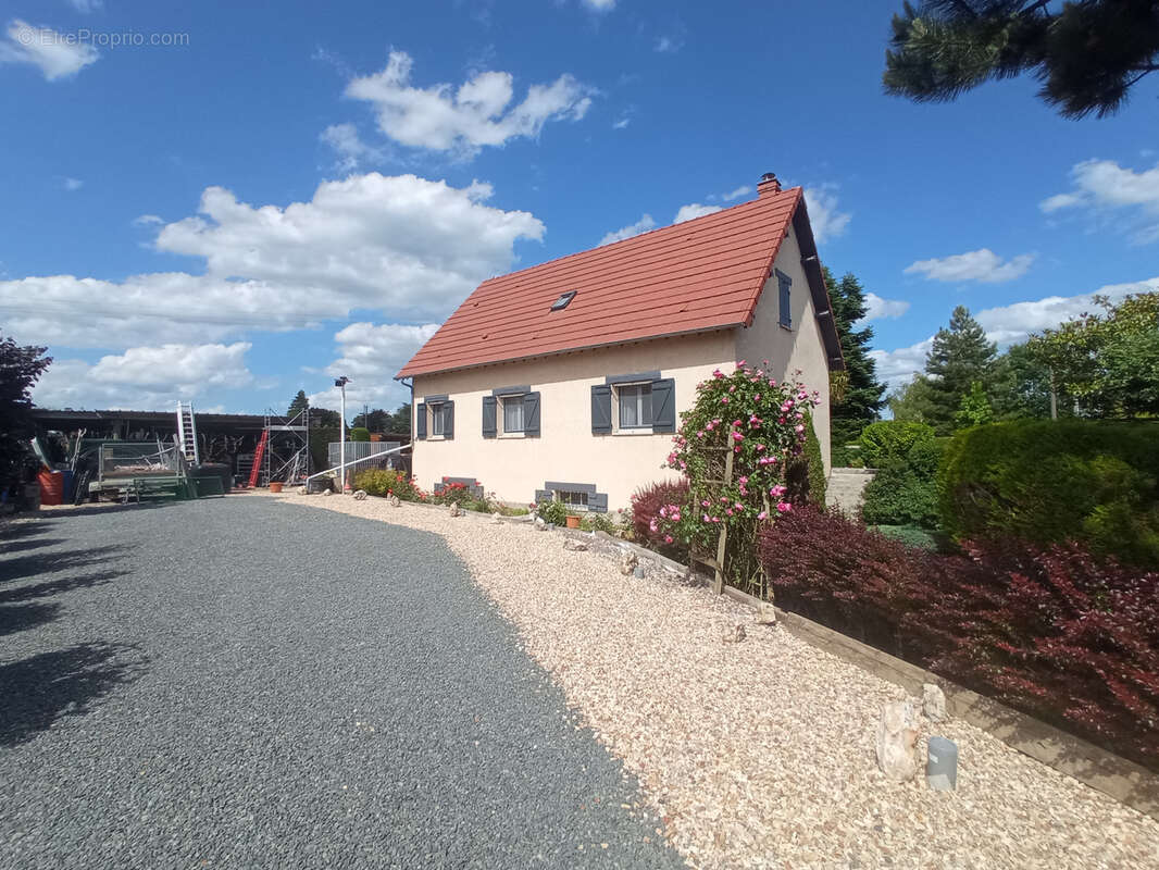 Maison à LE NEUBOURG