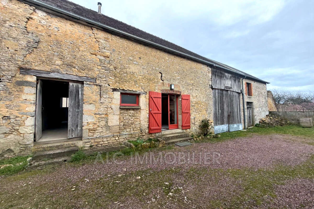 Appartement à ESSAY
