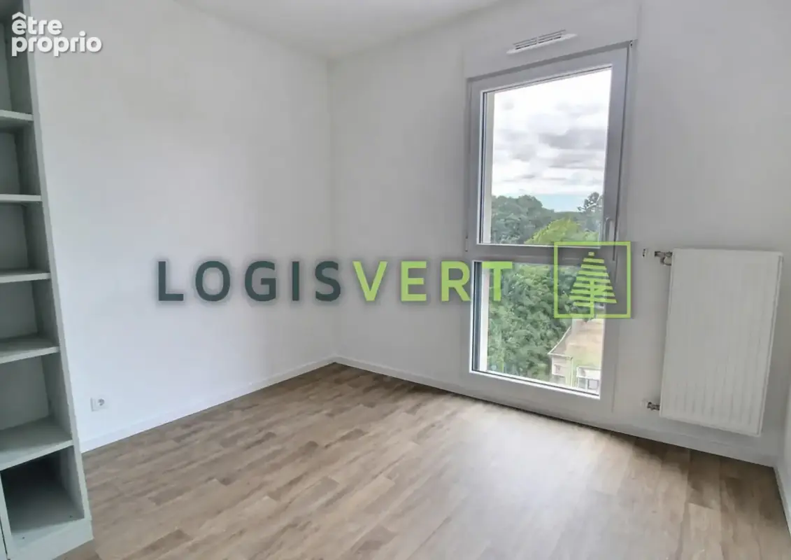 Appartement 4 pièces 71 m² à vendre à Massy (91300) - photo 3