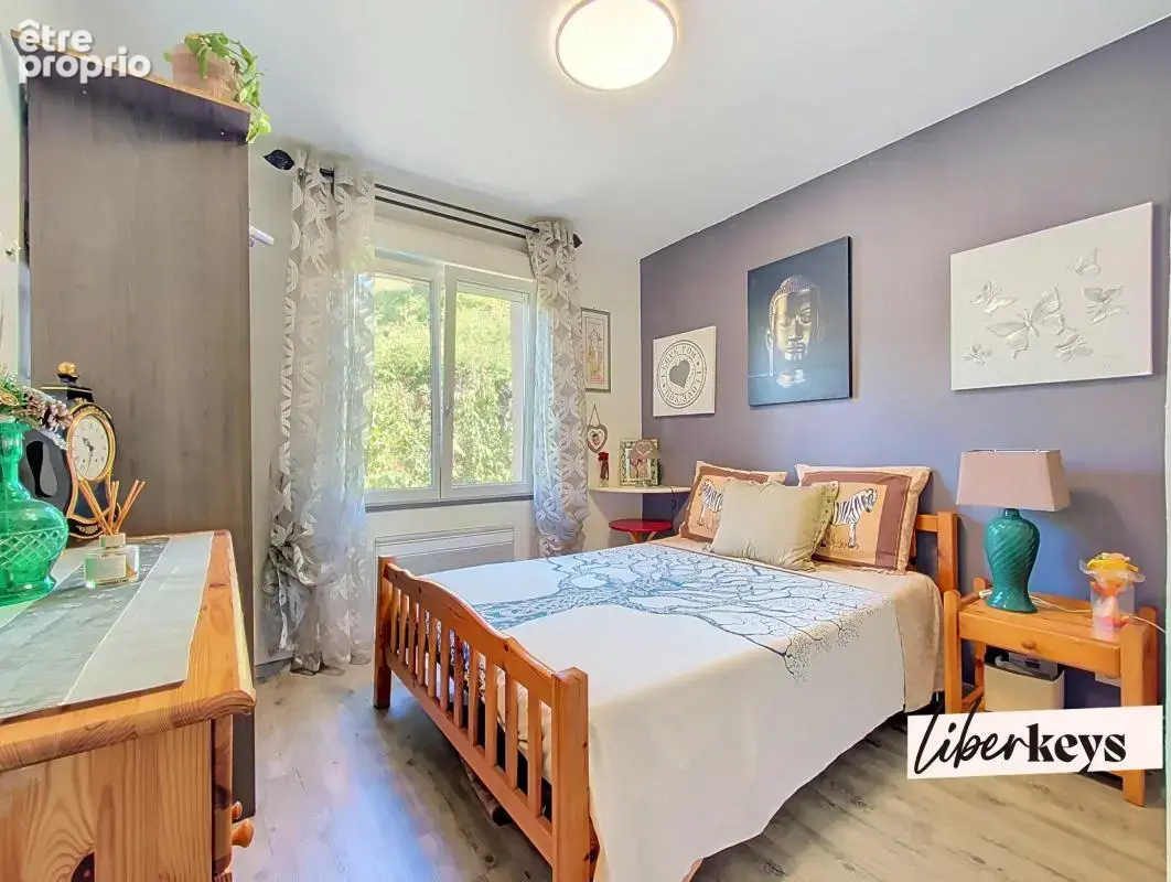 Maison familiale PRÊTE À VIVRE de 120m2- centre de L'AIGLE  - 4 chambres - terrain de 625m2 et balcon orienté sud - photo 5