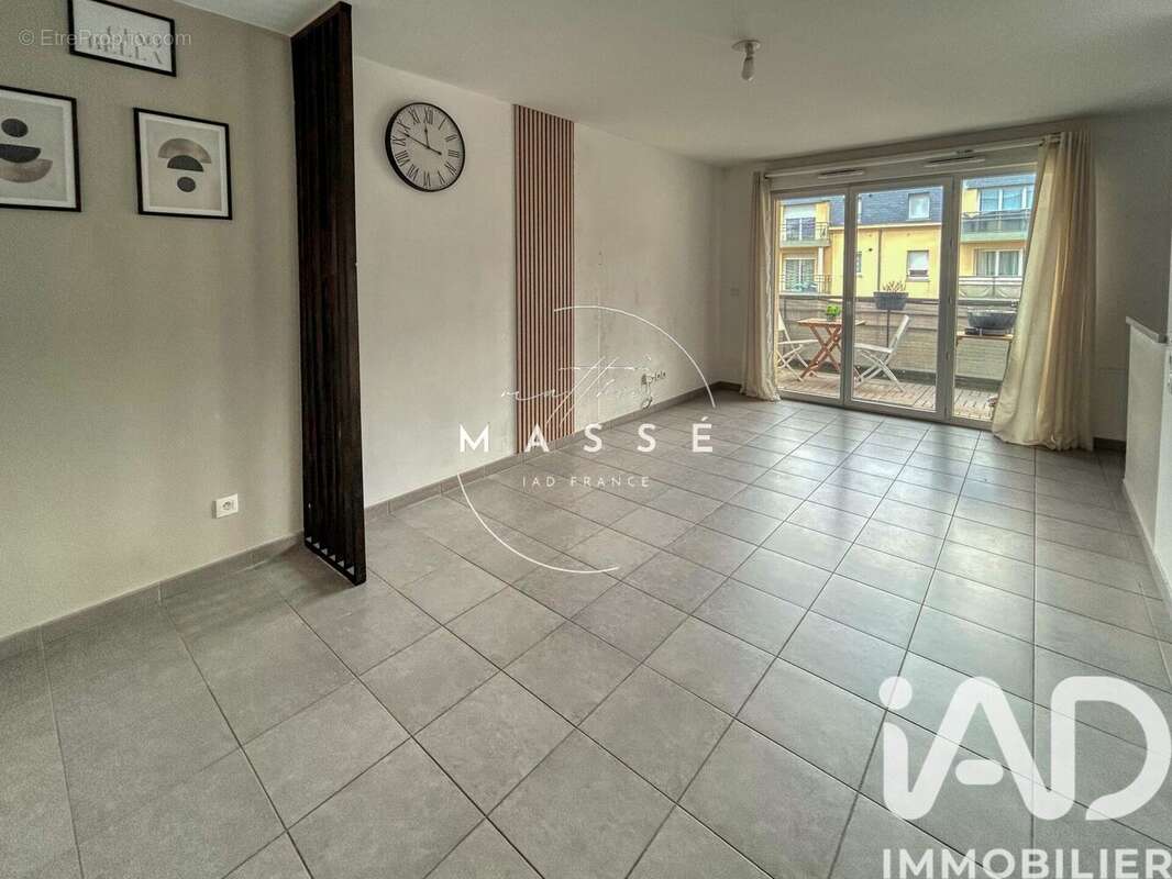 Appartement 50 m² à Evreux  - photo 2