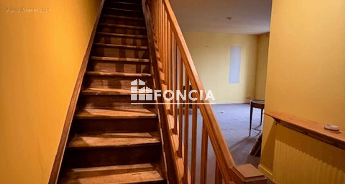 Appartement à CHARLEVILLE-MEZIERES