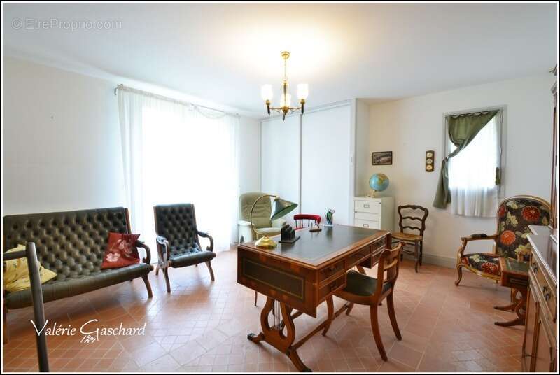 Maison à MOULIN-NEUF