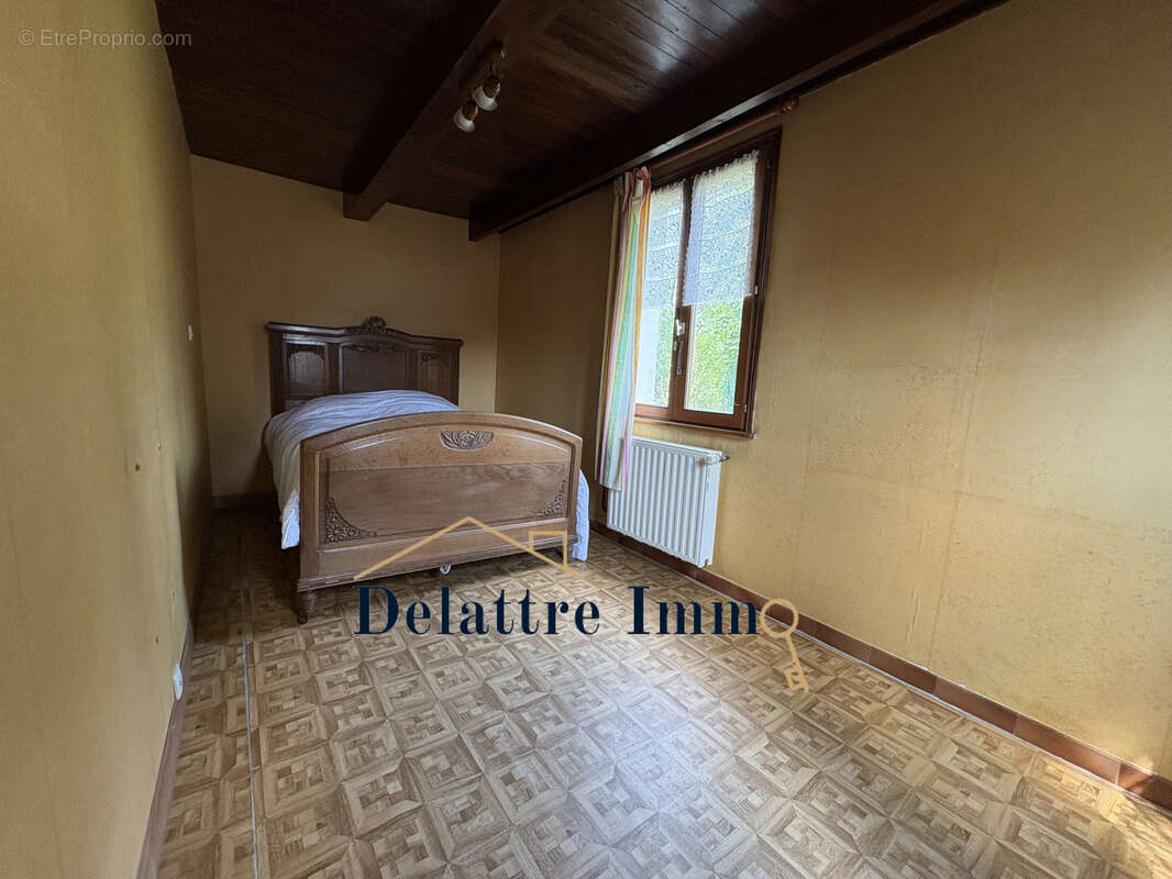 Ancien corps de ferme proche RN42 - Le Wast - photo 9