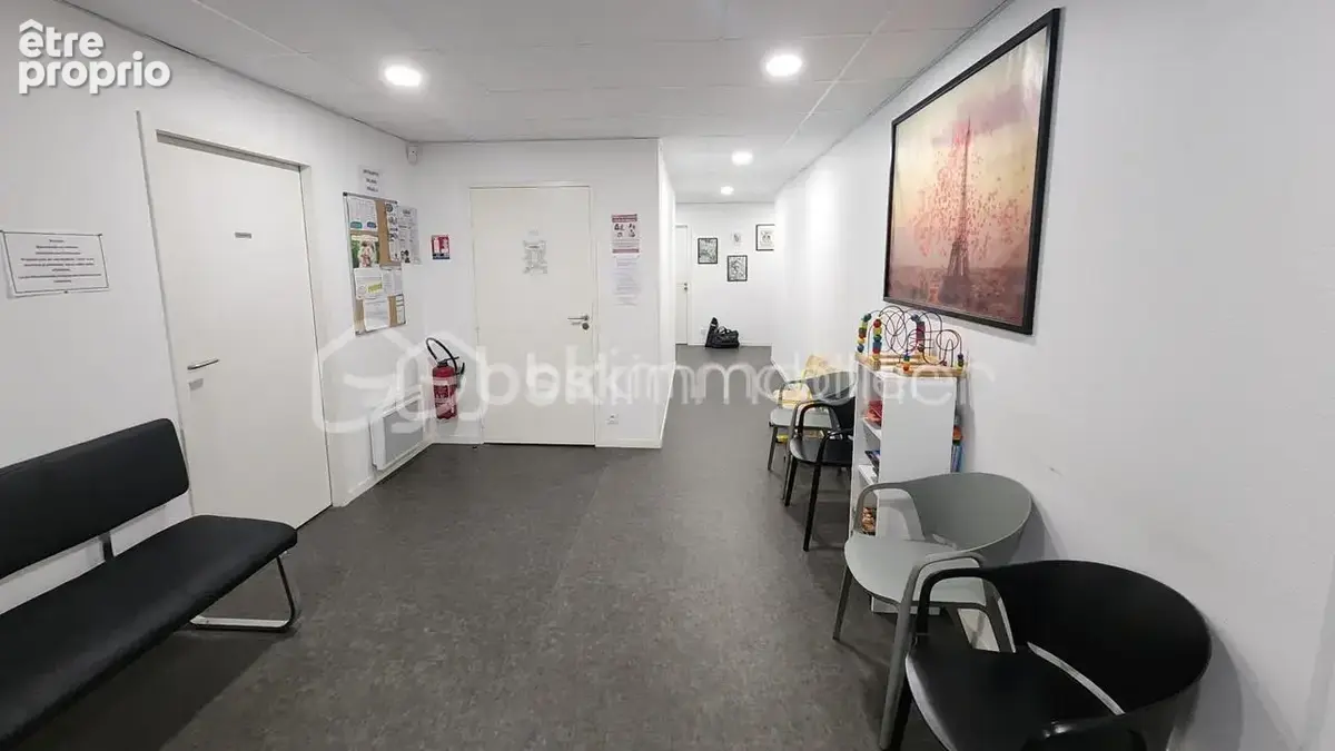 Saint-malo – bureau professionnel 15 m² – cabinet paramédical – 86 000 € hai - photo 4