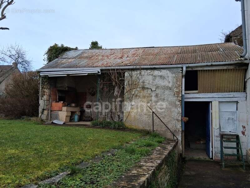 Maison à PREMERY