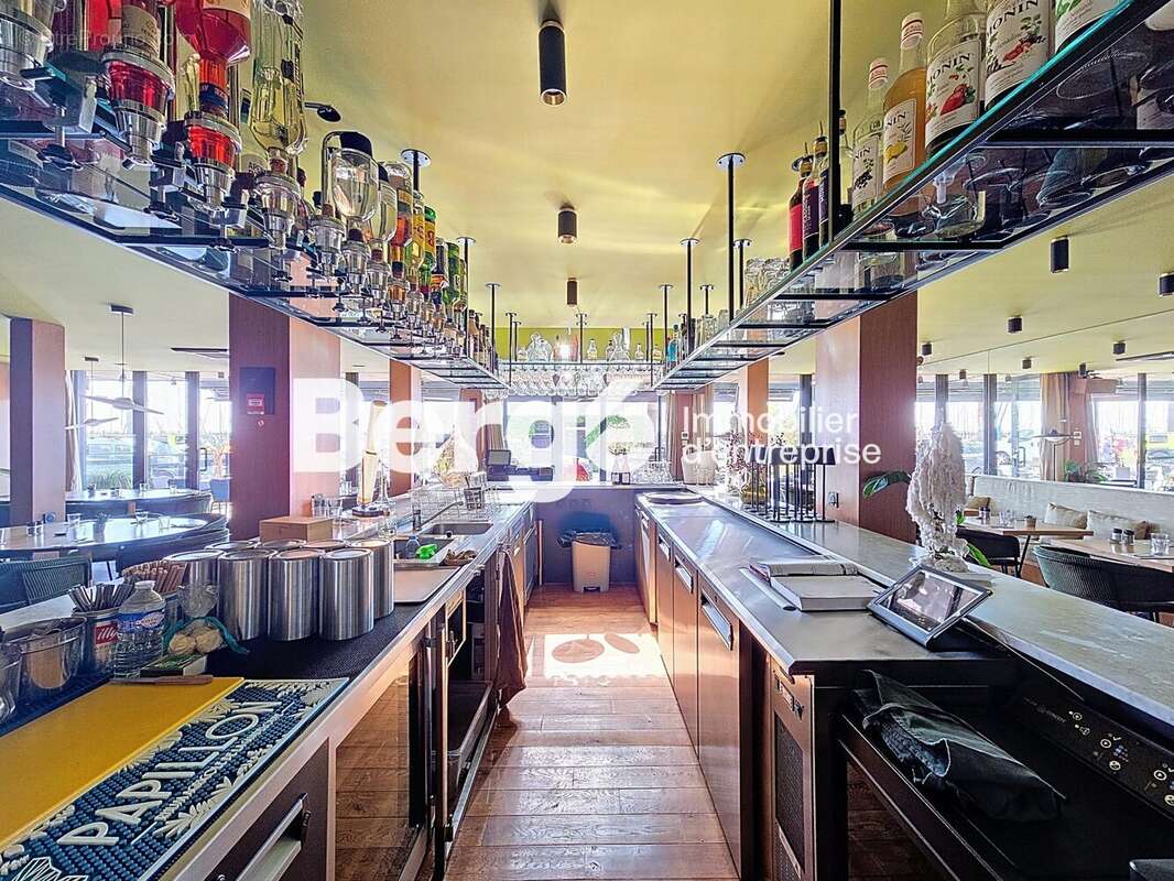 Autre à SAINT-LAURENT-DU-VAR