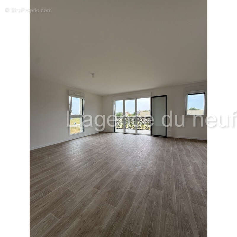 Appartement à ROTS