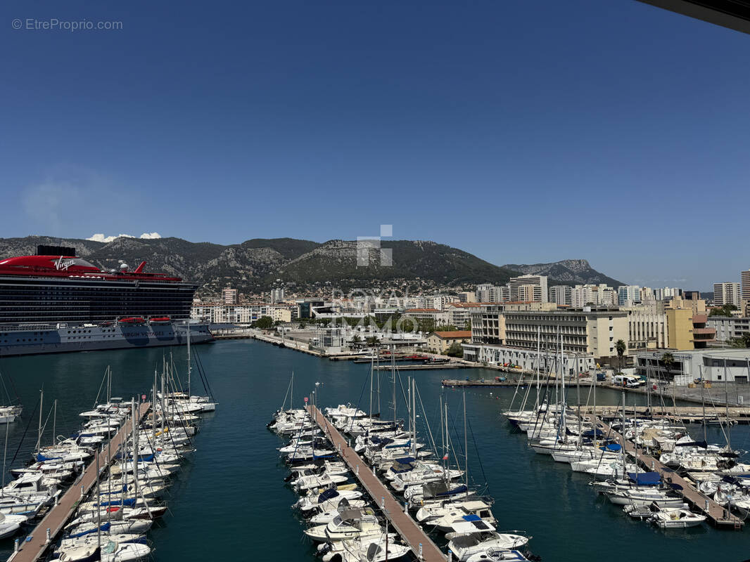 T3 rénové - Ascenseur - vue mer - 67m2 - photo 2