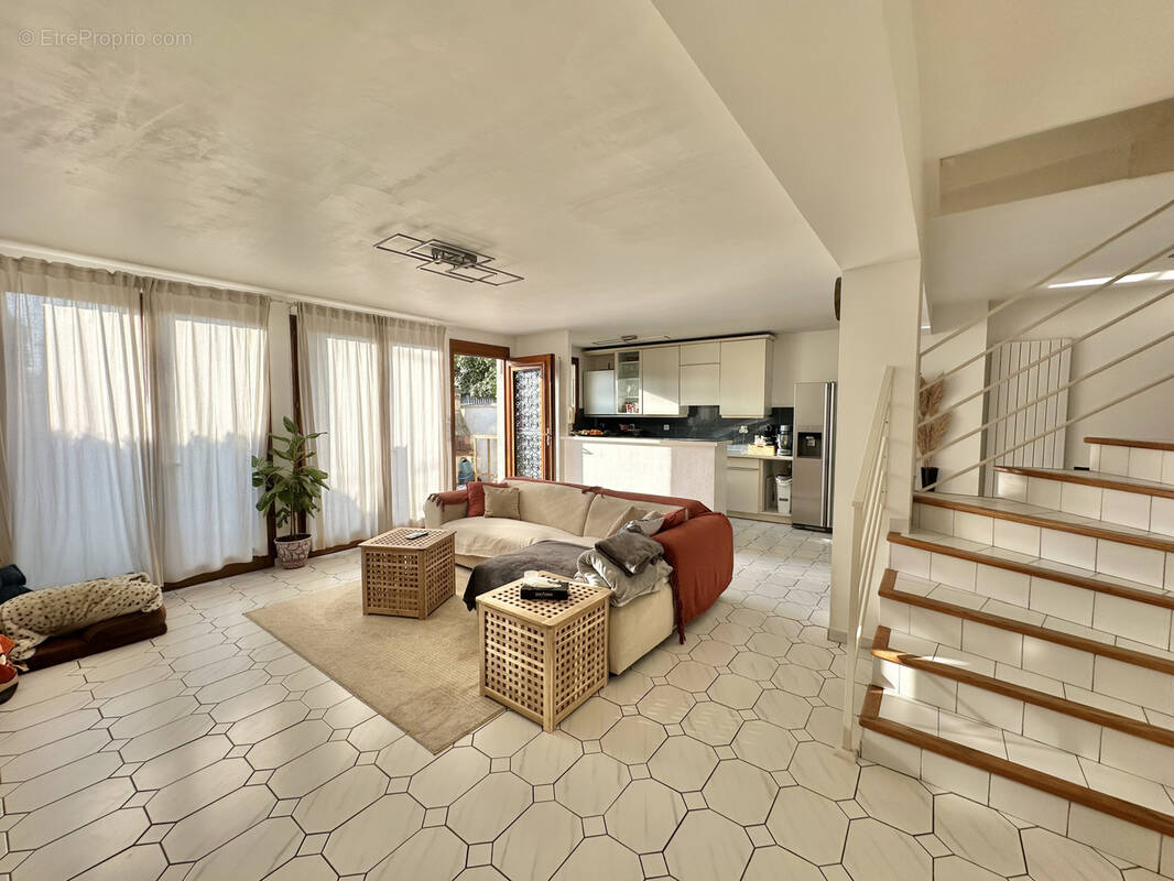 Maison à GOURNAY-SUR-MARNE