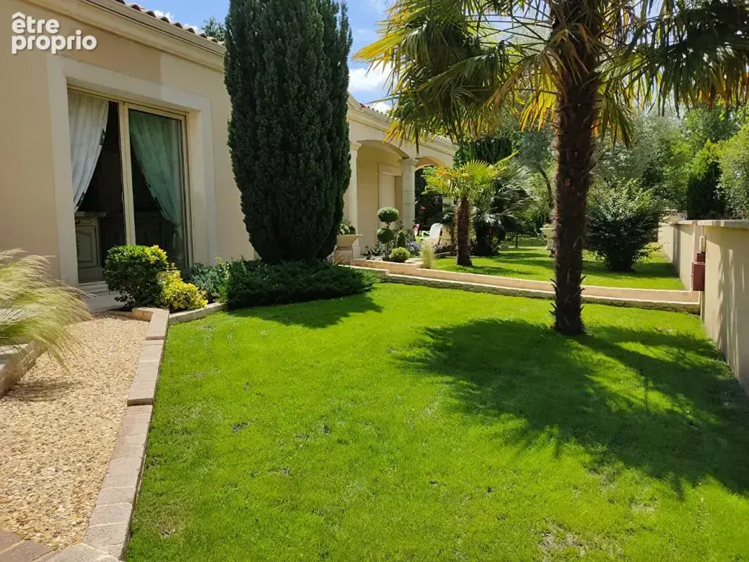 Magnifique Villa de prestige plain pied Yvrac secteur recherché - photo 5