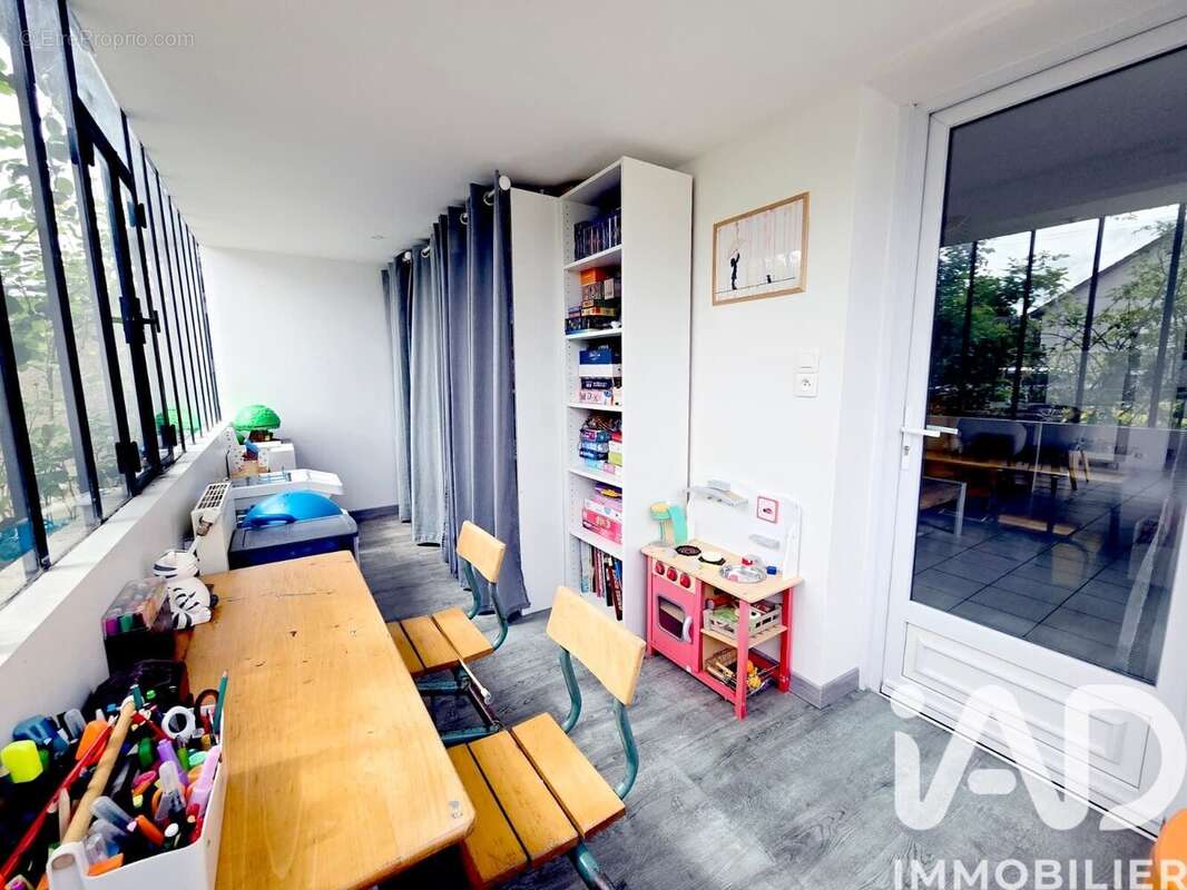 Maison 104 m² à Saran  - photo 9