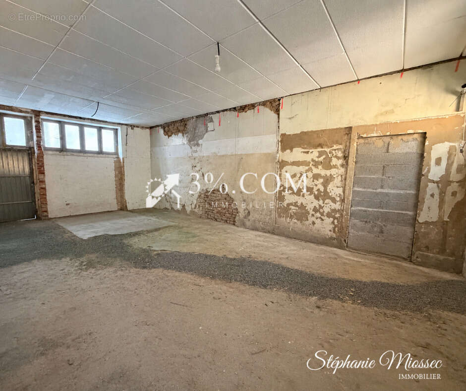 CHÂTELAUDREN   Bien atypique esprit loft avec dépendance en - photo 13
