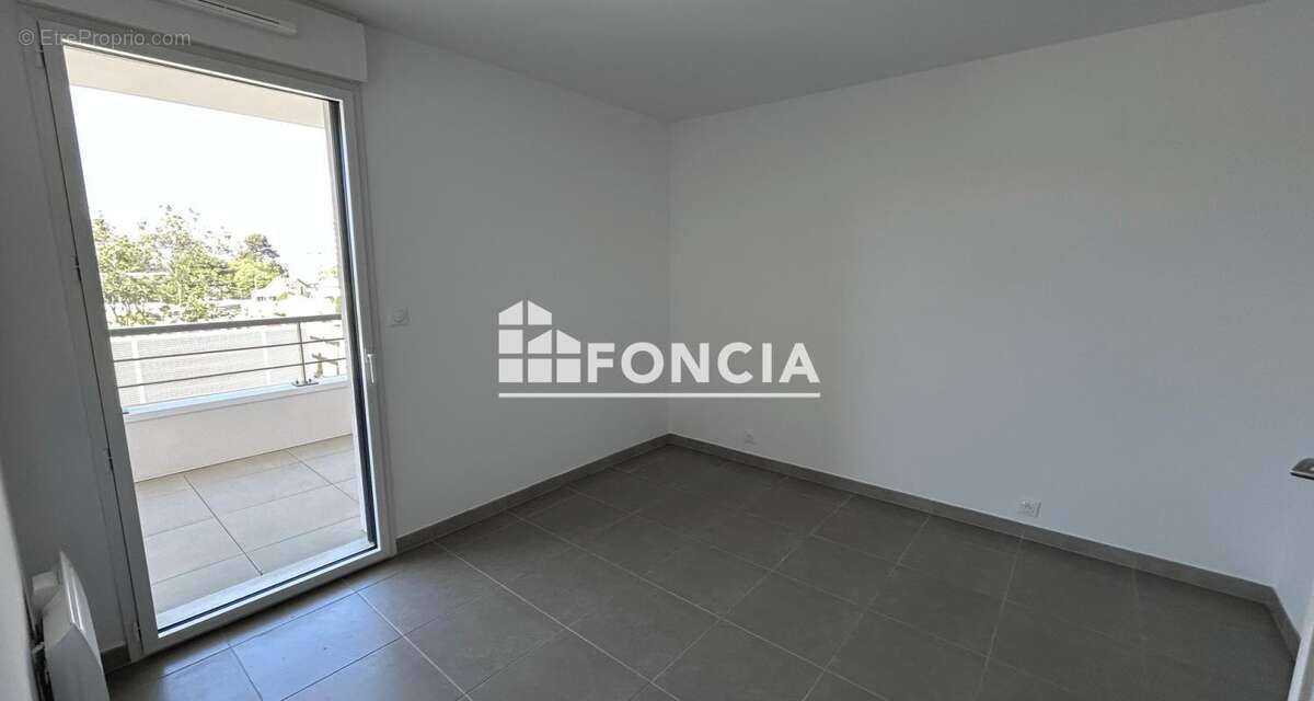 Appartement à MARSEILLE-12E