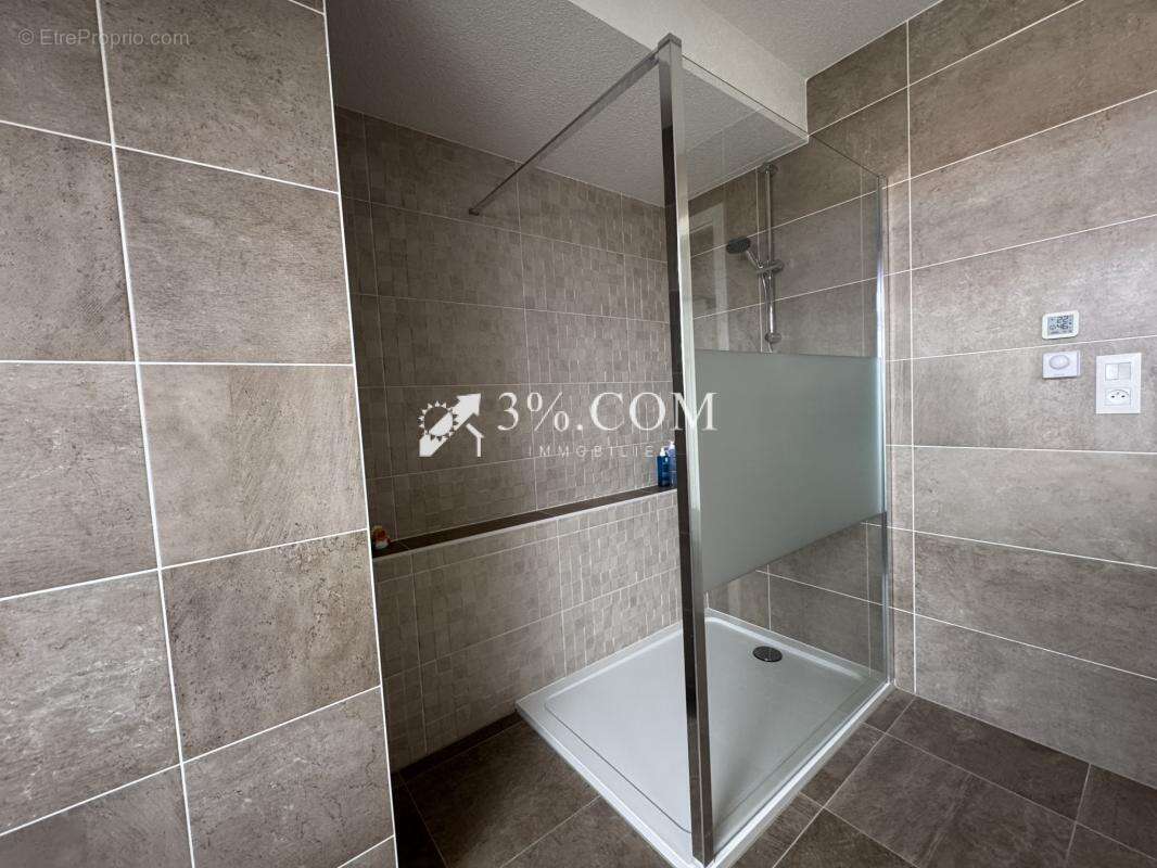 3%COM Magnifique appartement en dernier étage avec ascenseur - photo 9