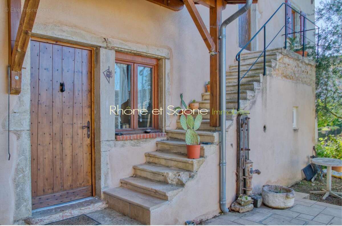 Photo 4 - Maison à FAREINS