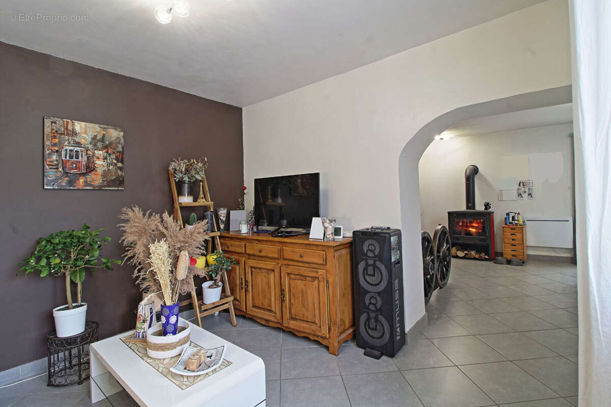 Maison à LE GRAND-LEMPS