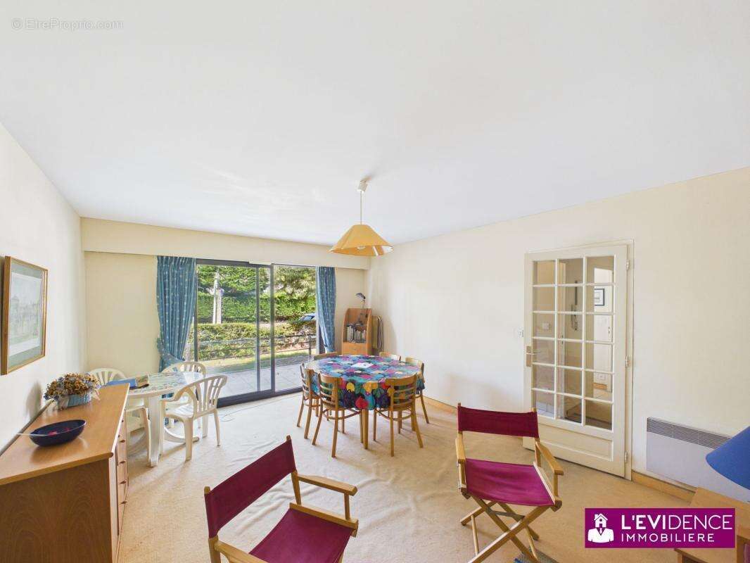 Commerce 48 m² à La Baule-Escoublac  - photo 7