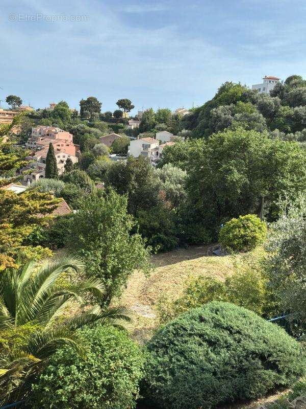 Appartement à ROQUEBRUNE-CAP-MARTIN