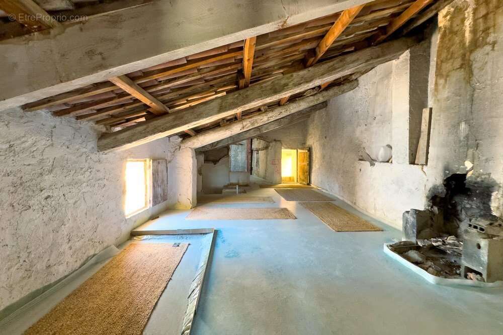 Maison de caractère 223 m² - Sablet - photo 17