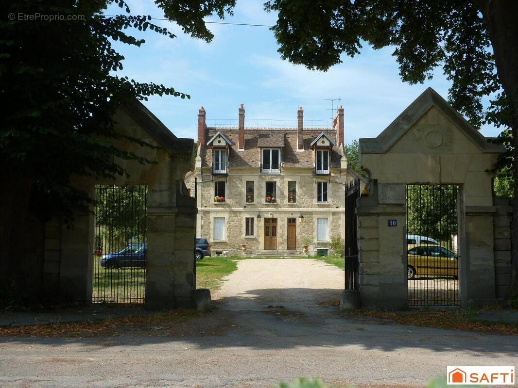 Photo 1 - Appartement à CERGY
