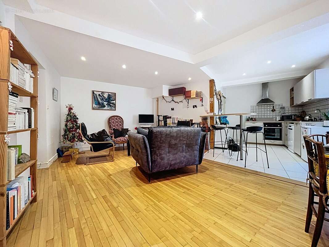 Appartement à SASSENAGE