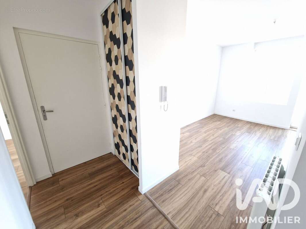 Appartement 75 m² à Nancy  - photo 2