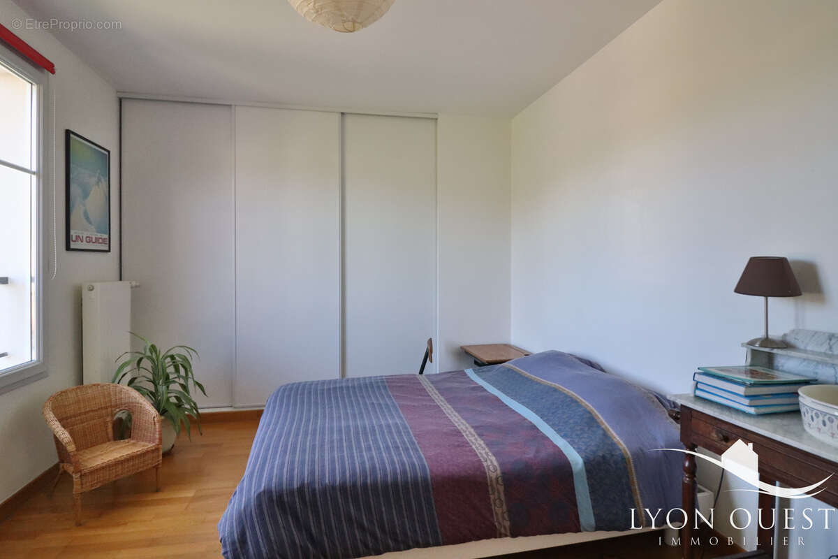 Maison à CHARBONNIERES-LES-BAINS