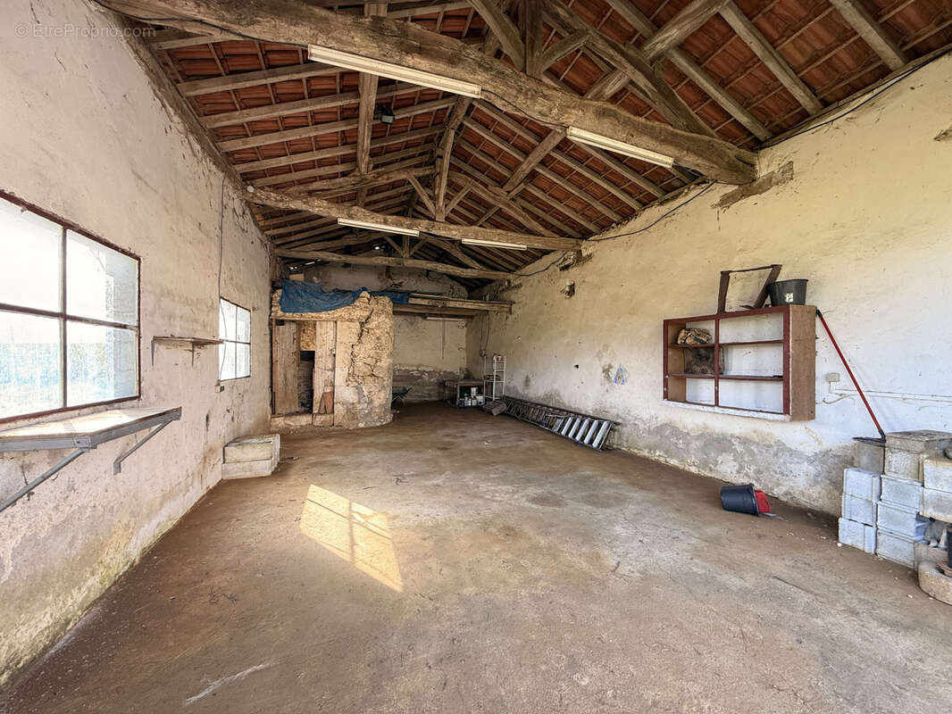 Maison à LAROQUE-TIMBAUT