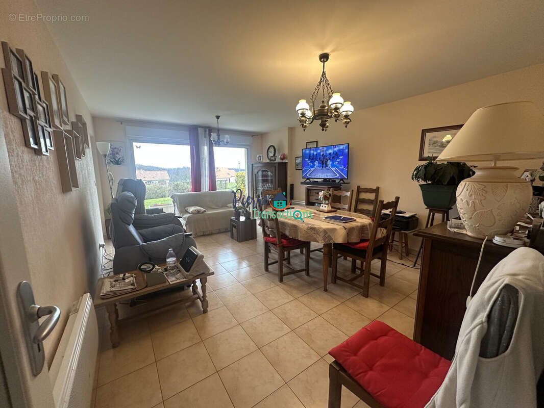 Appartement à LA FRENAYE