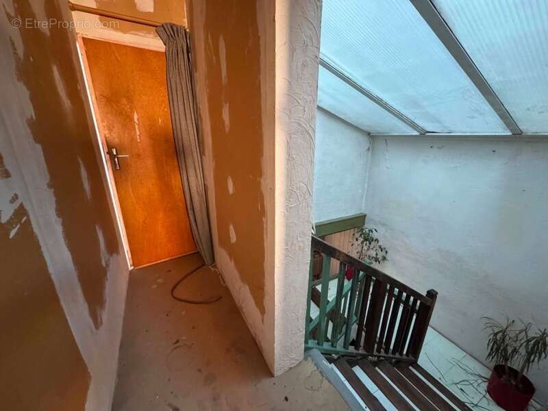 Appartement à VEYNES