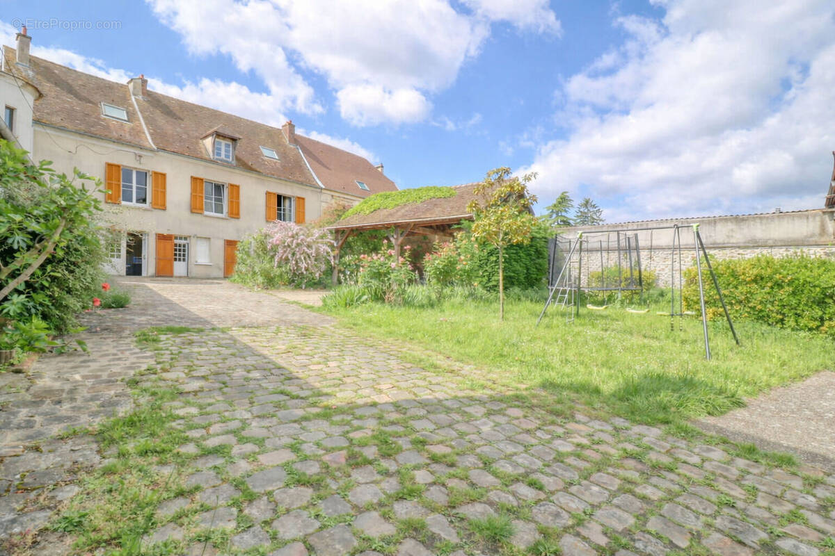 Maison à WISSOUS