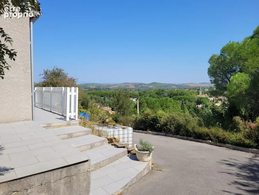 Salles d'Aude Belle Villa T4 de plain pied d'une SH de 100 m2 avec vue dominante sur un terrain de 1155 m2. - photo 7